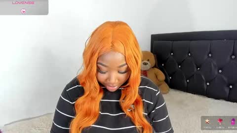 Snapshot of natassha_brown chatting on January 15, 3:22 am Natassha online show from January 15, 3:22 am