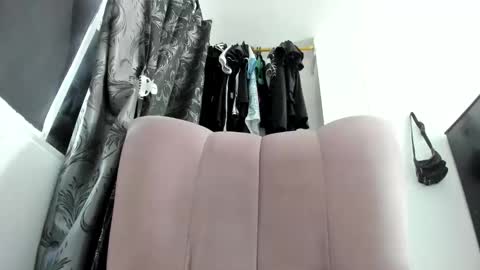     NATHALIA online show from May 21, 2:59 pm
