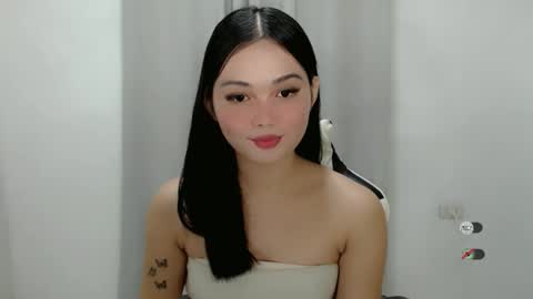Snapshot of nathalia_starxxx chatting on September 30, 1:50 pm nathalie online show from September 30, 1:50 pm