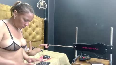 Nathalia online show from January 5, 4:04 am