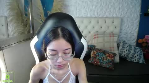 nathaliasweet_1_ online show from December 17, 2:32 pm