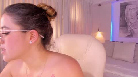NATHALIE online show from May 14, 4:46 pm