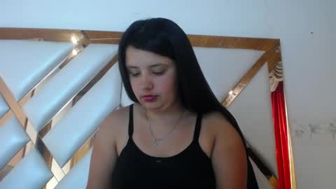 nathaly low online show from May 7, 1:48 pm