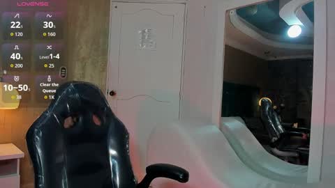        online show from November 2, 8:34 pm