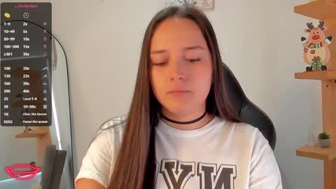 Snapshot of nathalyxx_ chatting on December 21, 2:15 pm nathalyxx_ online show from December 21, 2:15 pm