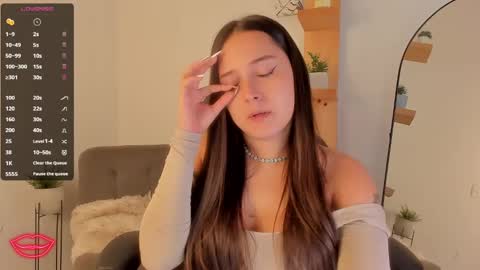 Snapshot of nathalyxx_ chatting on March 10, 2:05 pm nathalyxx_ online show from March 10, 2:05 pm