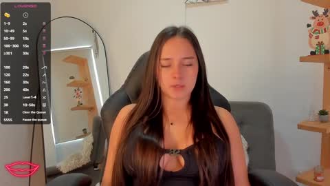 Snapshot of nathalyxx_ chatting on December 17, 2:11 pm nathalyxx_ online show from December 17, 2:11 pm