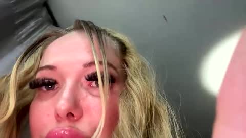 SexyStacey online show from February 9, 10:56 pm
