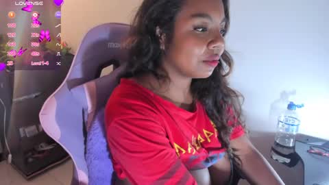 Naty online show from May 12, 4:54 am