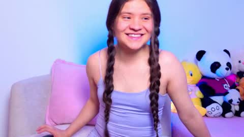 Naty  online show from November 21, 7:54 am