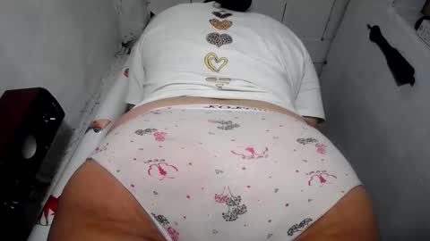 natalia online show from May 20, 1:35 am