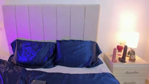 Nathalie online show from June 3, 8:03 pm