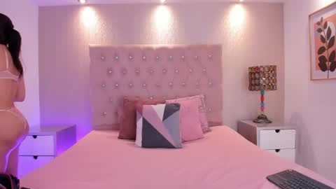 NattyQueen  online show from March 24, 1:16 pm