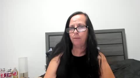 Natural Peach Goddess online show from September 29, 2:27 am
