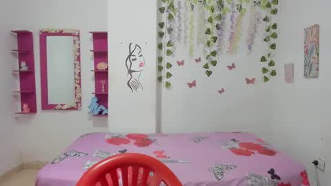 naty_lan online show from November 10, 2:12 pm