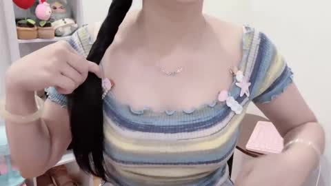 Kiki online show from May 13, 2:28 am