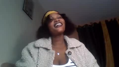 naughty8779 online show from August 3, 9:53 pm