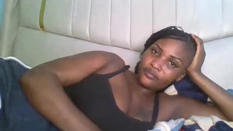 naughty8779 online show from November 2, 1:25 pm