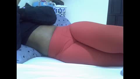 candy online show from November 20, 8:43 pm