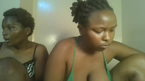 naughty_jazmine online show from November 17, 5:46 pm