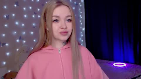 Mable online show from March 3, 1:55 am