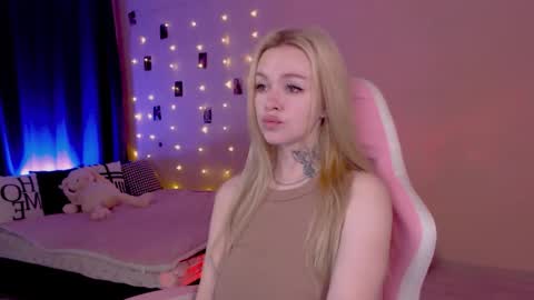 Mable online show from May 11, 12:57 am