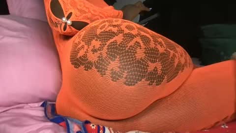 naughty_sandrah online show from June 18, 12:32 pm