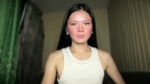 naughty_yuuna online show from April 28, 4:44 pm