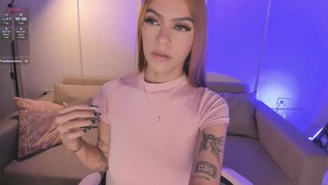 Angel online show from October 15, 3:03 pm