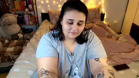 Chris online show from November 13, 4:39 pm