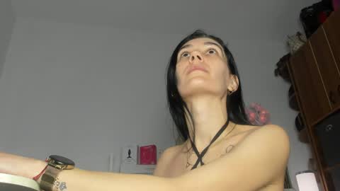 Cassie -  online show from April 3, 7:28 am