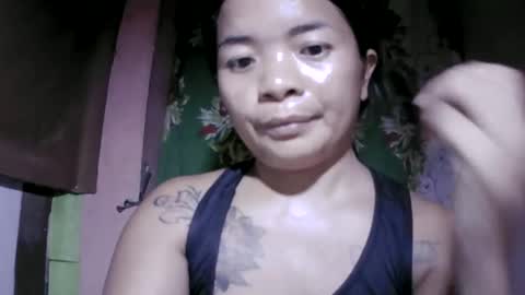 naughtymom_33 online show from May 27, 7:05 am