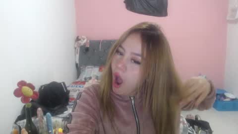 naughtyplayass online show from March 11, 12:28 pm