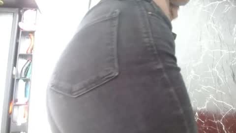 naughtyplayass online show from May 26, 4:06 pm