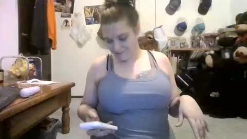 Snapshot of naughtyred25 chatting on October 28, 2:56 pm naughtyred23 online show from October 28, 2:56 pm