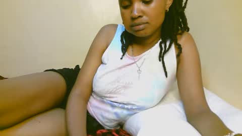 naughtyqueen online show from October 6, 3:34 am