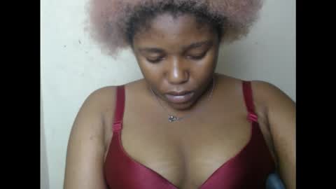 Snapshot of naughtyxpussyx chatting on September 26, 2:31 am naughtyxpussyx online show from September 26, 2:31 am