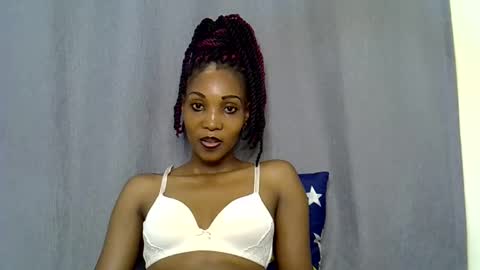naughtyy4u online show from May 7, 12:42 pm