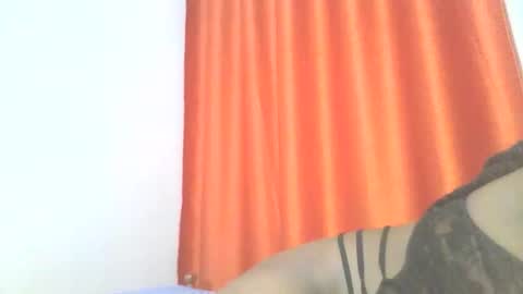 naughytwinxx online show from February 22, 3:46 pm