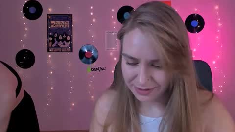 naya_dream online show from March 25, 10:07 am