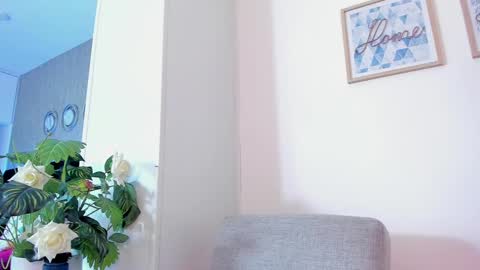 Daniela online show from February 16, 1:27 pm