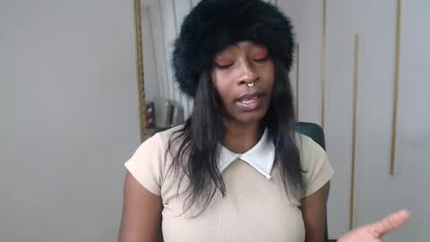 Nayaris 3 online show from May 5, 4:54 pm