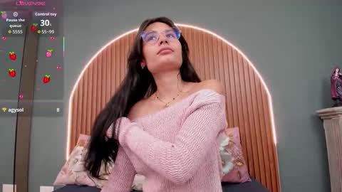 Naye  online show from November 14, 4:23 am