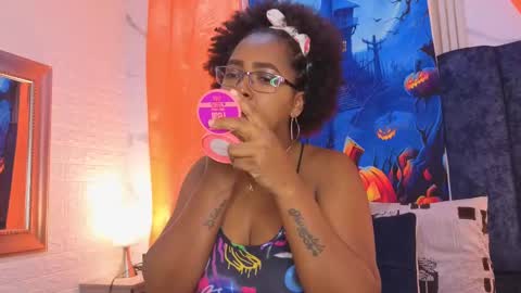 nayrarios online show from October 14, 11:02 am