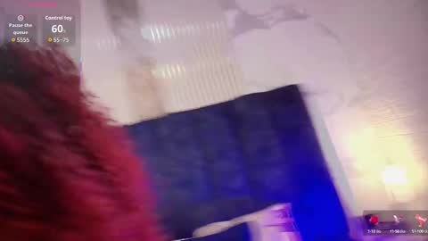 nayrarios online show from October 6, 11:05 am