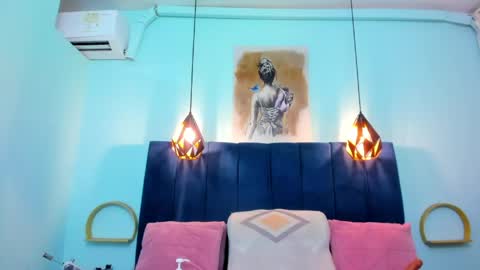 neferet_opal online show from May 20, 12:18 am