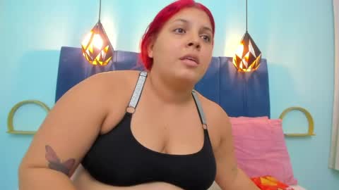 neferet_opal online show from May 25, 2:21 am
