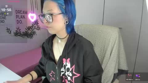 Kate online show from May 24, 8:52 pm