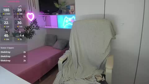 Kate online show from May 20, 1:57 am
