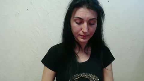 Nensy online show from December 9, 3:00 pm
